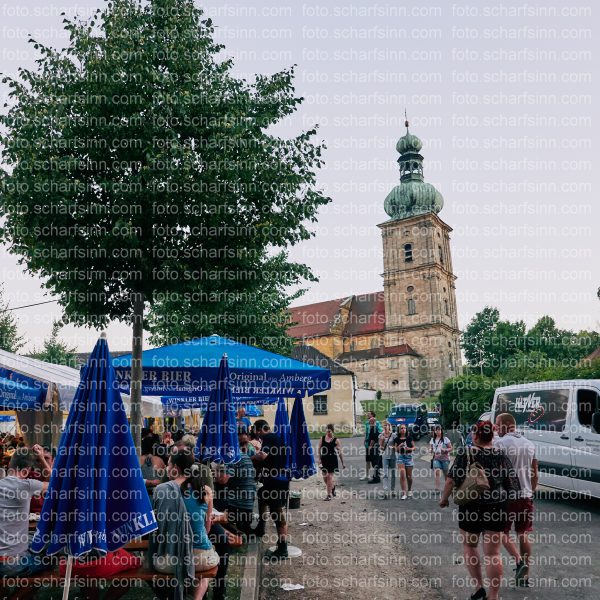 p1000459