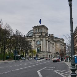 p1060457108